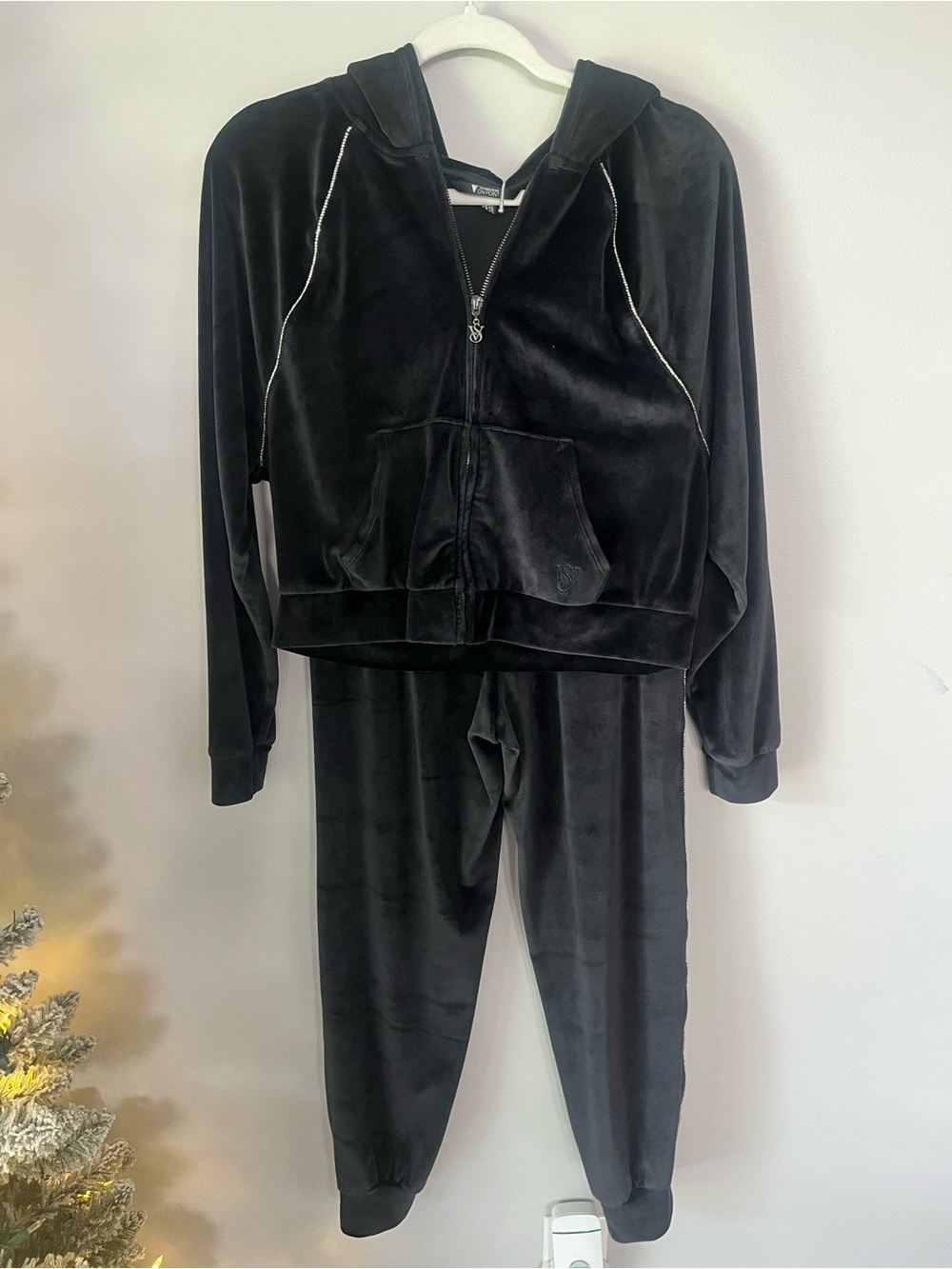Victoria's Secret Black Velour Hooded Pajama Set